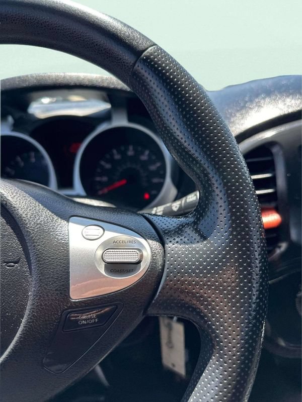 Used 2013 Nissan Juke S AWD/4WD image 32