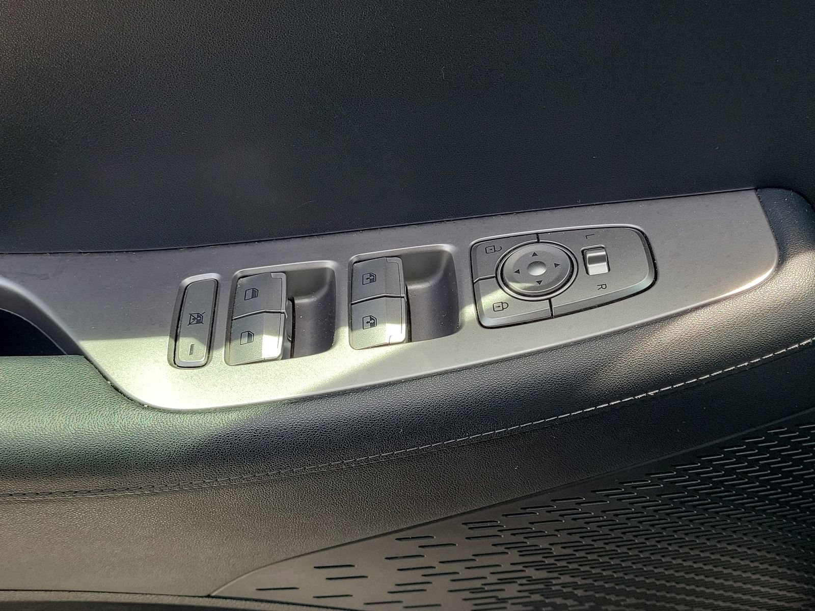 Used 2020 Hyundai Palisade SE FWD image 14