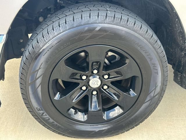 Used 2024 RAM 1500 Laramie AWD/4WD image 6