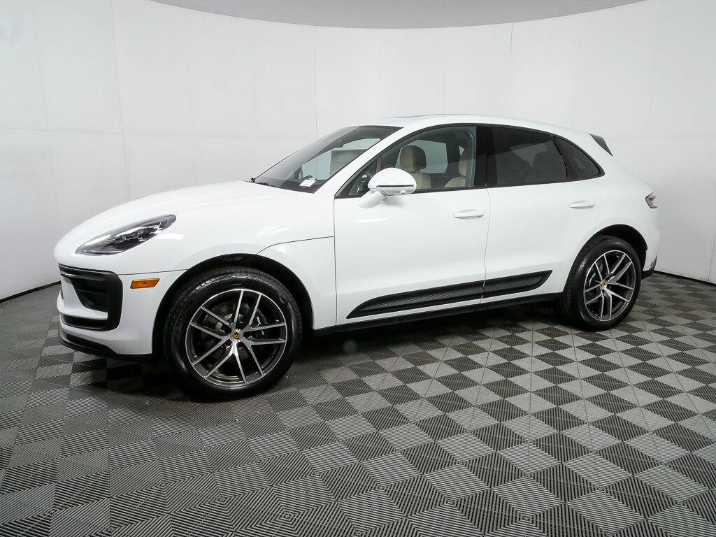 Certified 2026 Porsche Macan Turbo AWD/4WD image 2