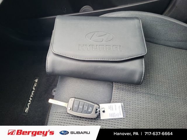 Used 2019 Hyundai Santa Fe SE image 27
