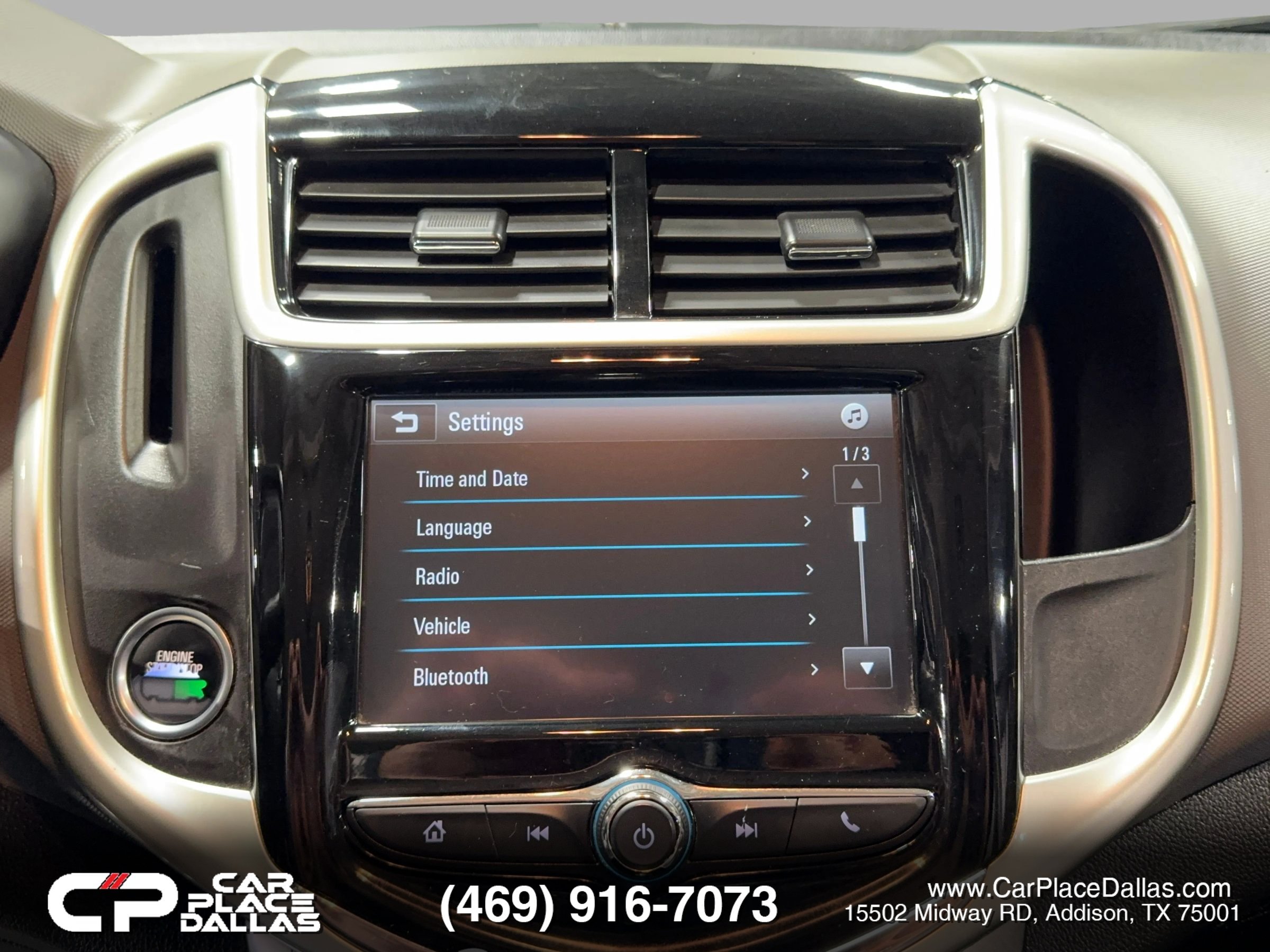 Used 2017 Chevrolet Sonic Premier FWD image 38