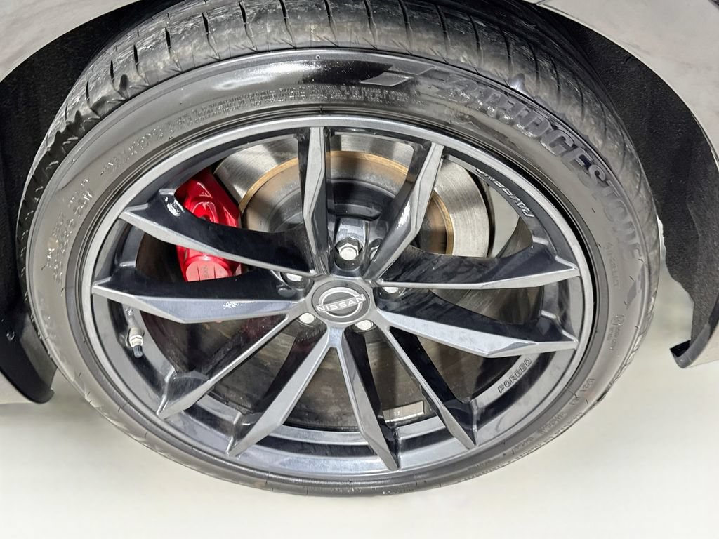 Used 2024 Nissan Z Performance w/ Floor Mat Package RWD image 37