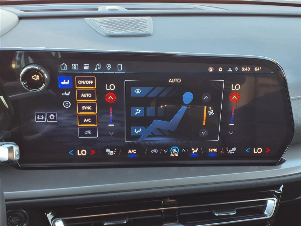 New 2026 Chevrolet Traverse LT w/ Enhanced Driving Package image 13