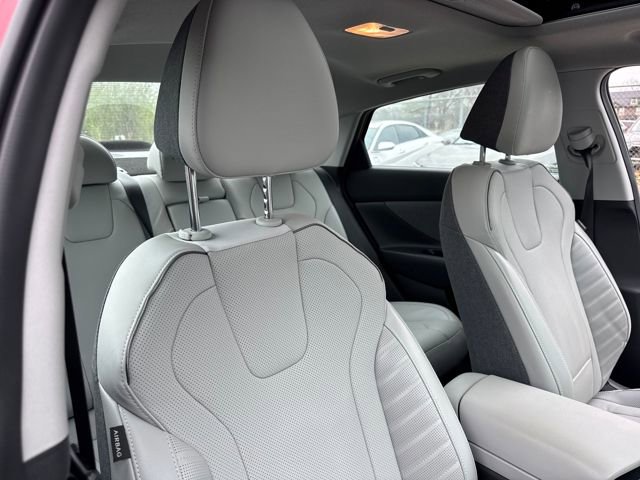 Certified 2023 Hyundai Elantra Limited w/ Cargo Package image 26