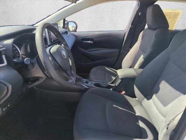 Used 2020 Toyota Corolla LE image 16