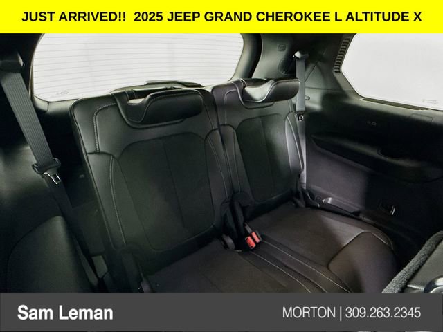 New 2025 Jeep Grand Cherokee L Altitude image 27