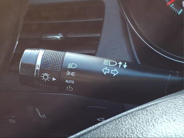 Used 2018 Chevrolet Impala LT image 23