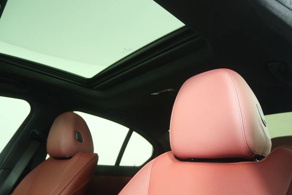 Used 2024 BMW M340i w/ Shadowloine Package image 11