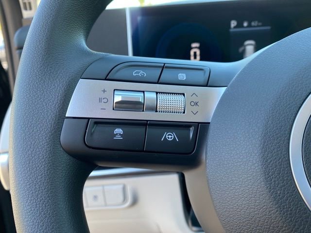 New 2026 Hyundai Tucson SE image 17