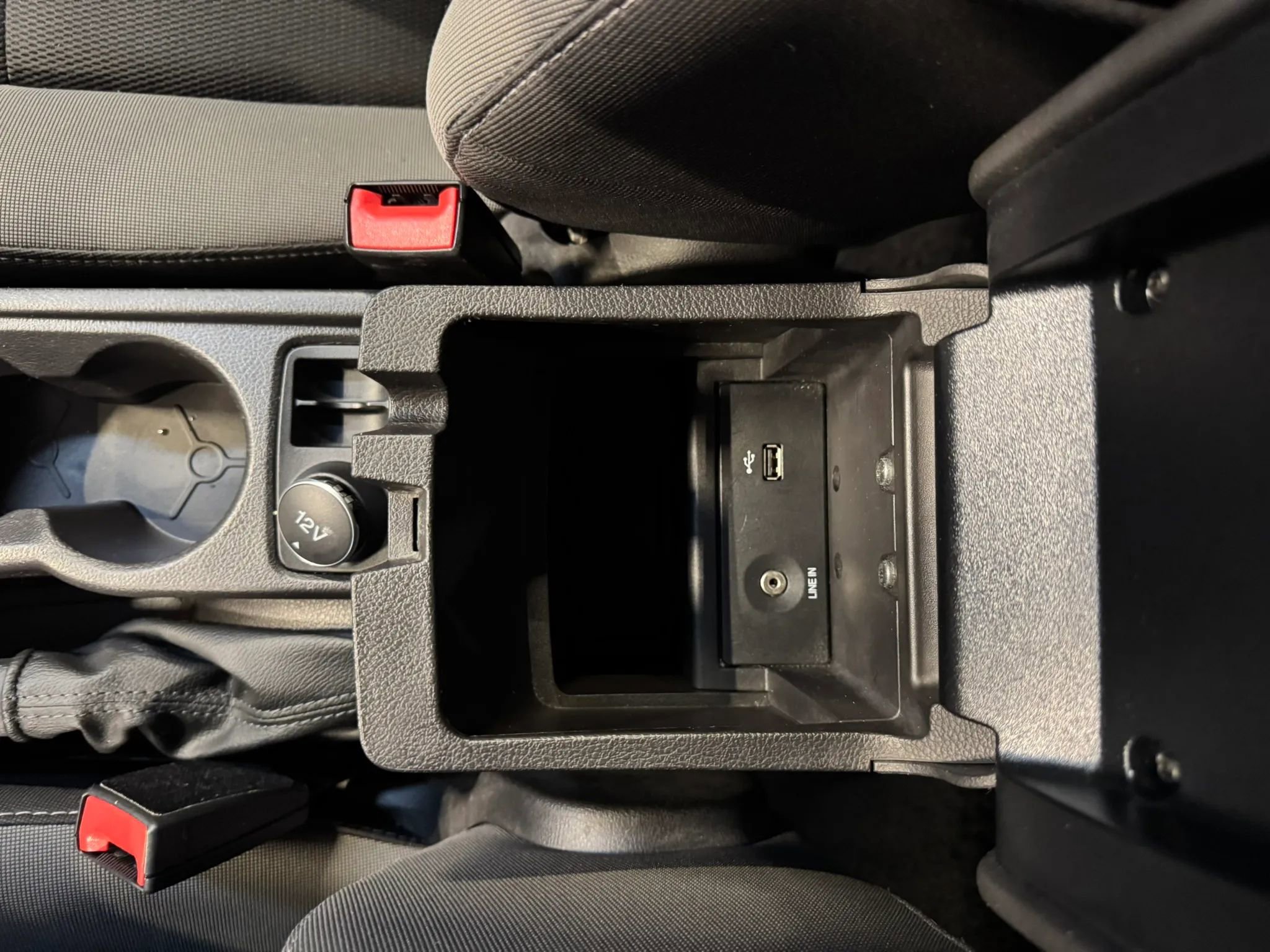 Used 2014 Ford Focus SE image 22