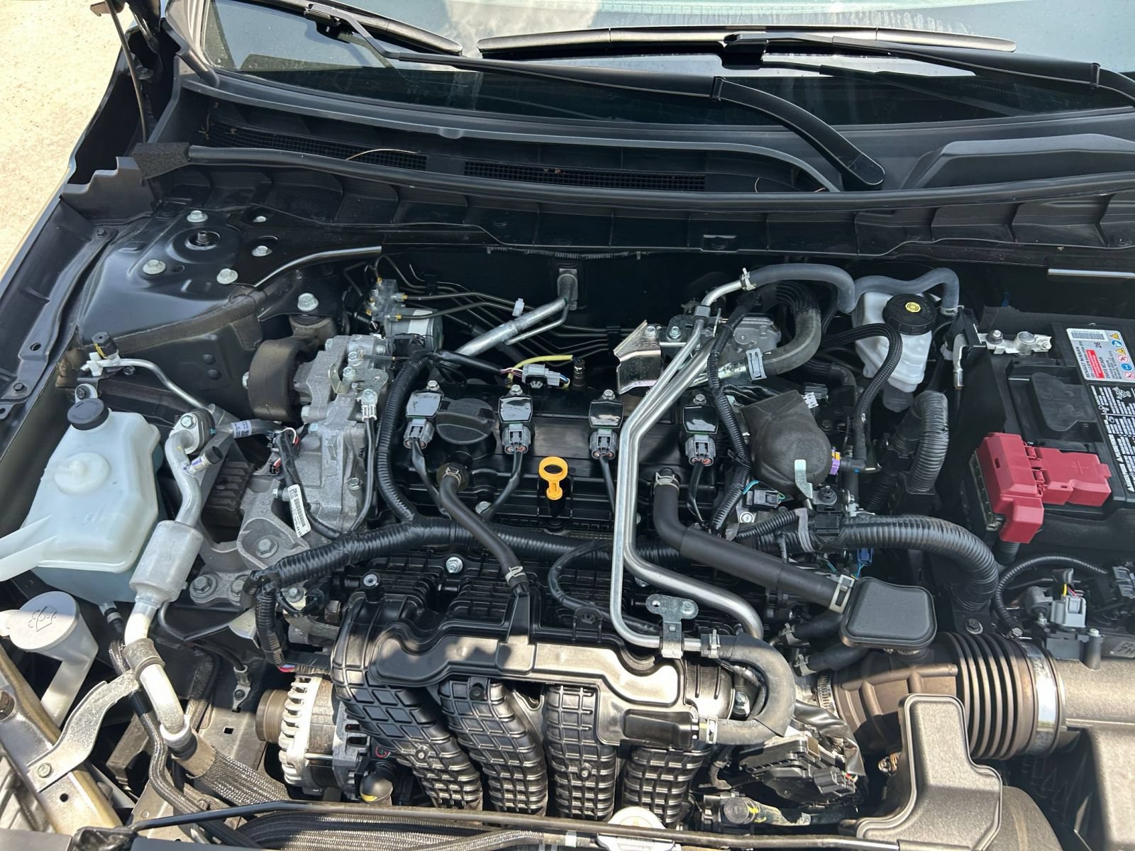 Used 2025 Nissan Altima 2.5 SV FWD image 32