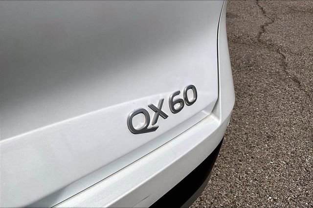 Used 2026 INFINITI QX60 Luxe w/ Cargo Package FWD image 8