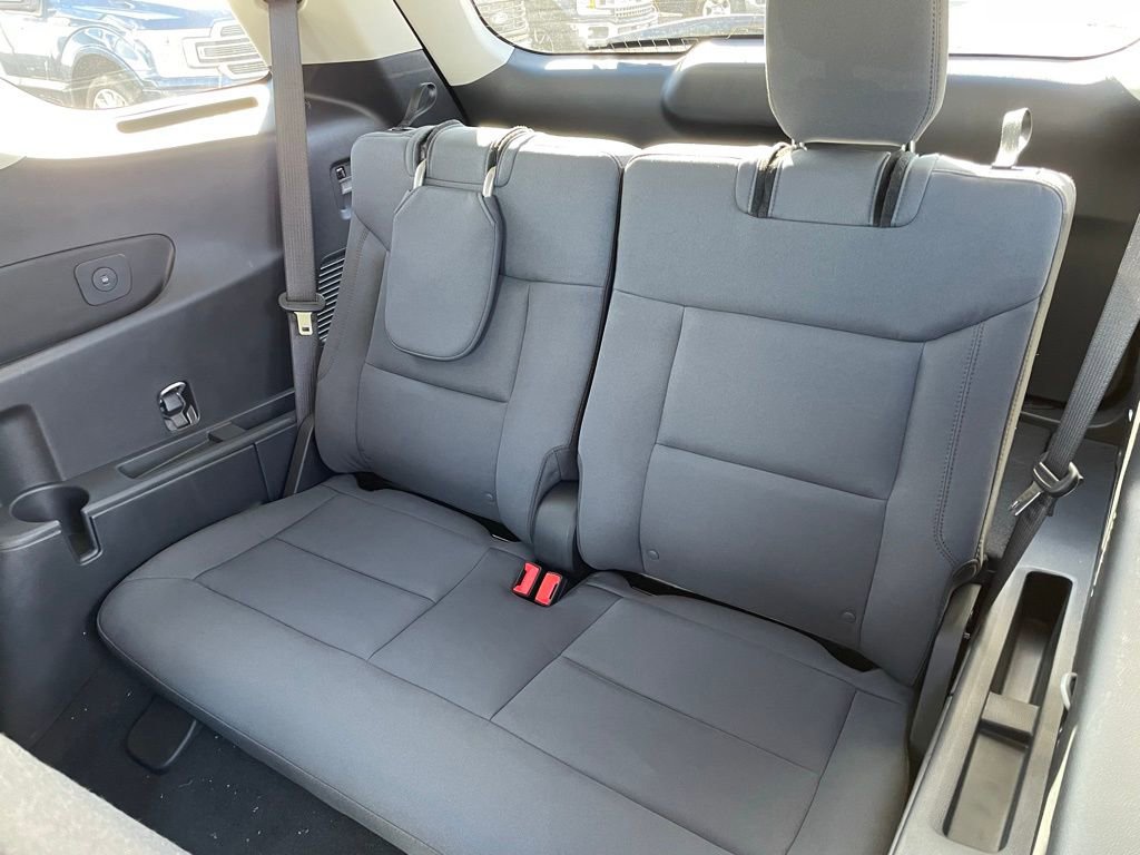 New 2026 Ford Explorer Active AWD/4WD image 21