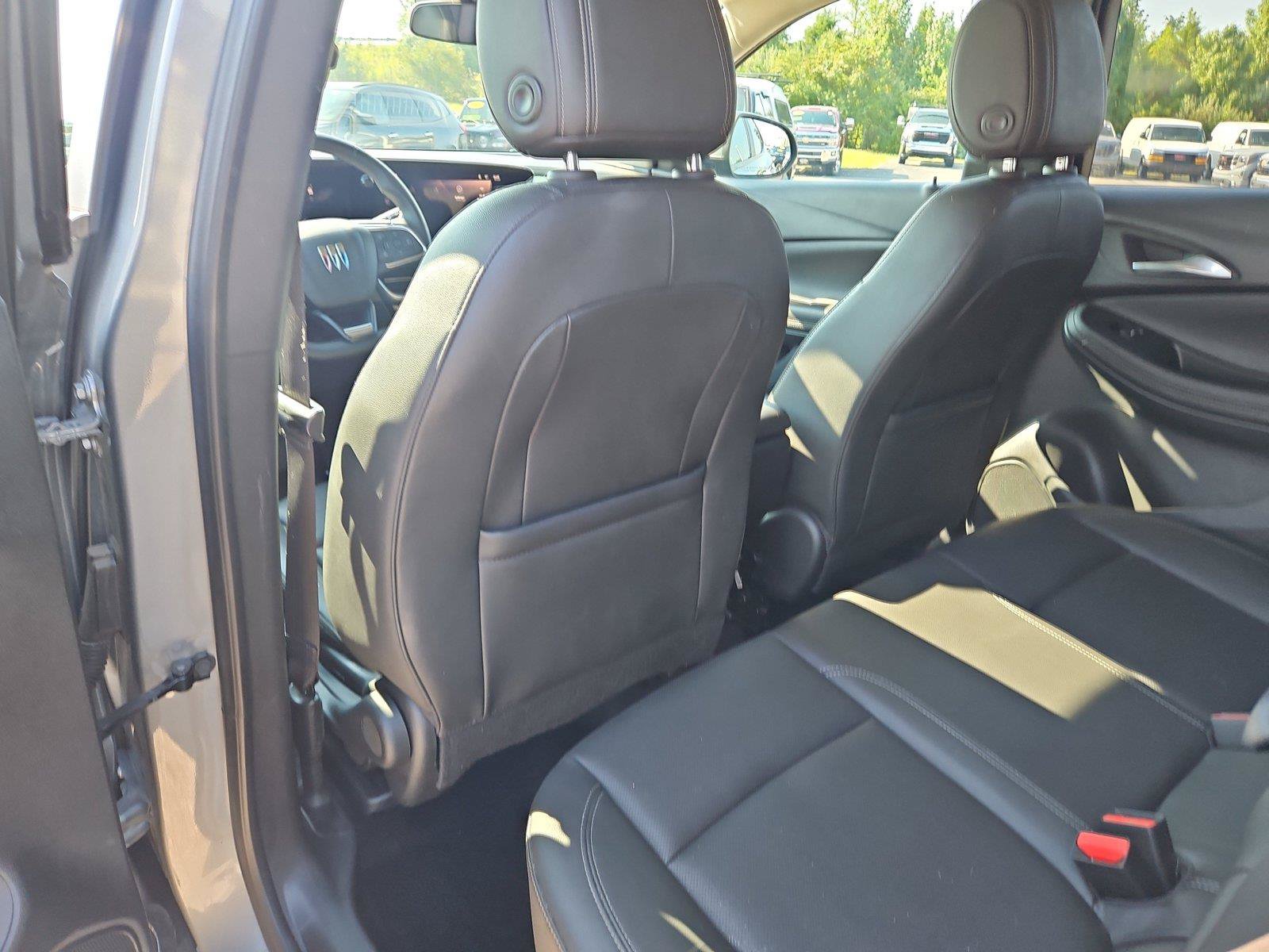 Used 2024 Buick Encore GX Sport Touring FWD image 14