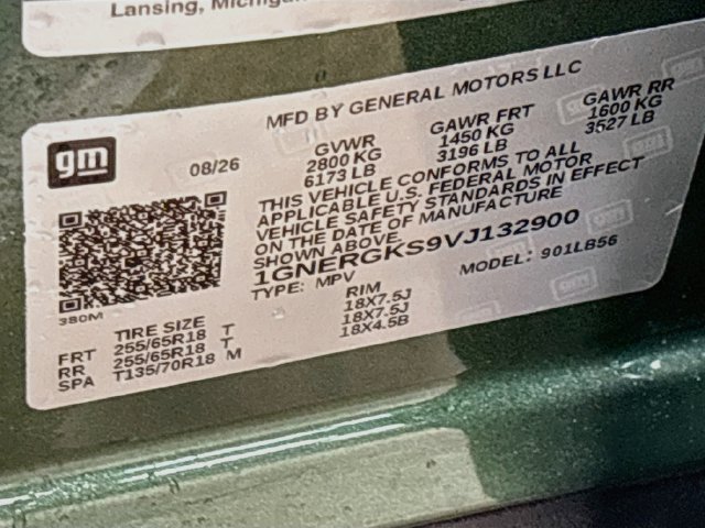 New 2027 Chevrolet Traverse LT w/ LPO, Floor Liner Package FWD image 28