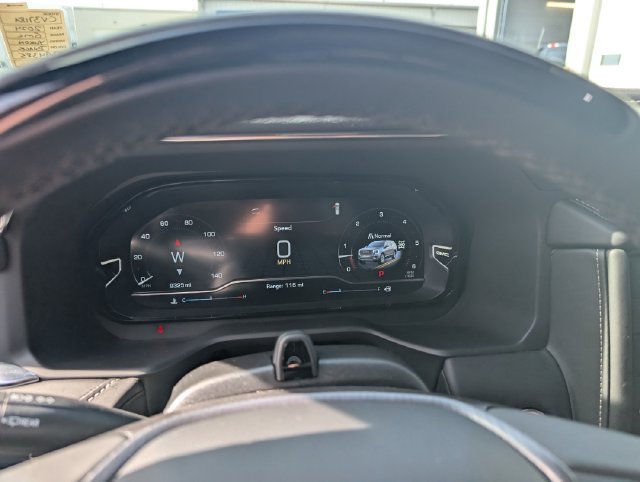 Used 2024 GMC Yukon Denali Ultimate AWD/4WD image 22