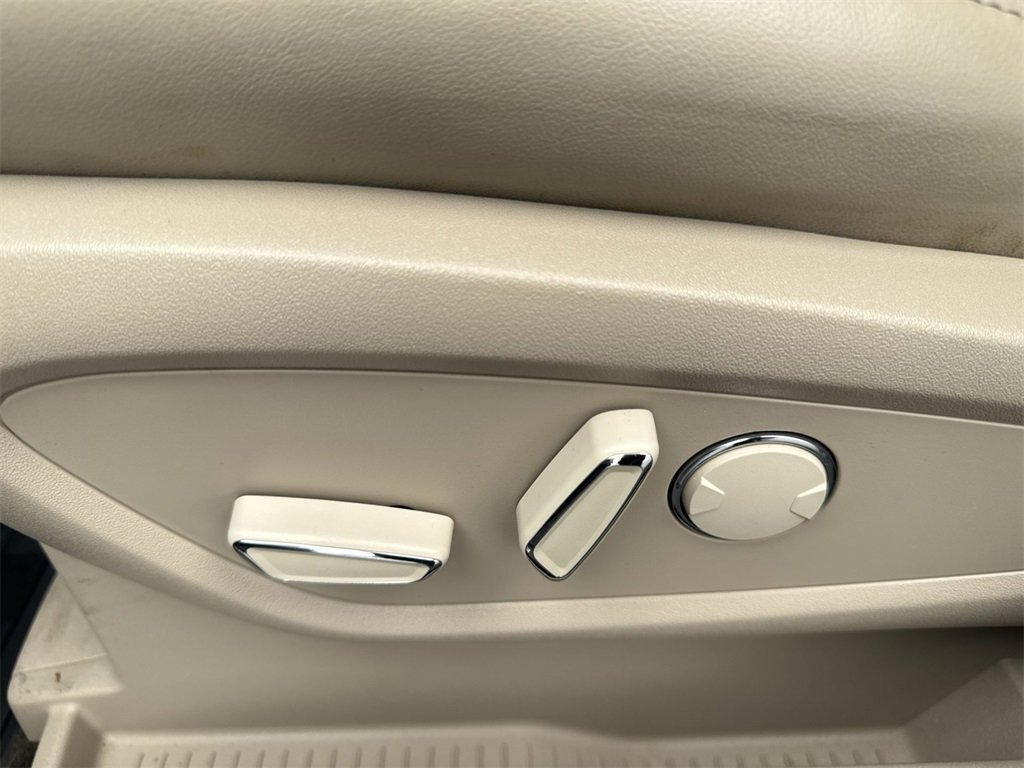 Used 2022 Lincoln Nautilus Reserve image 18