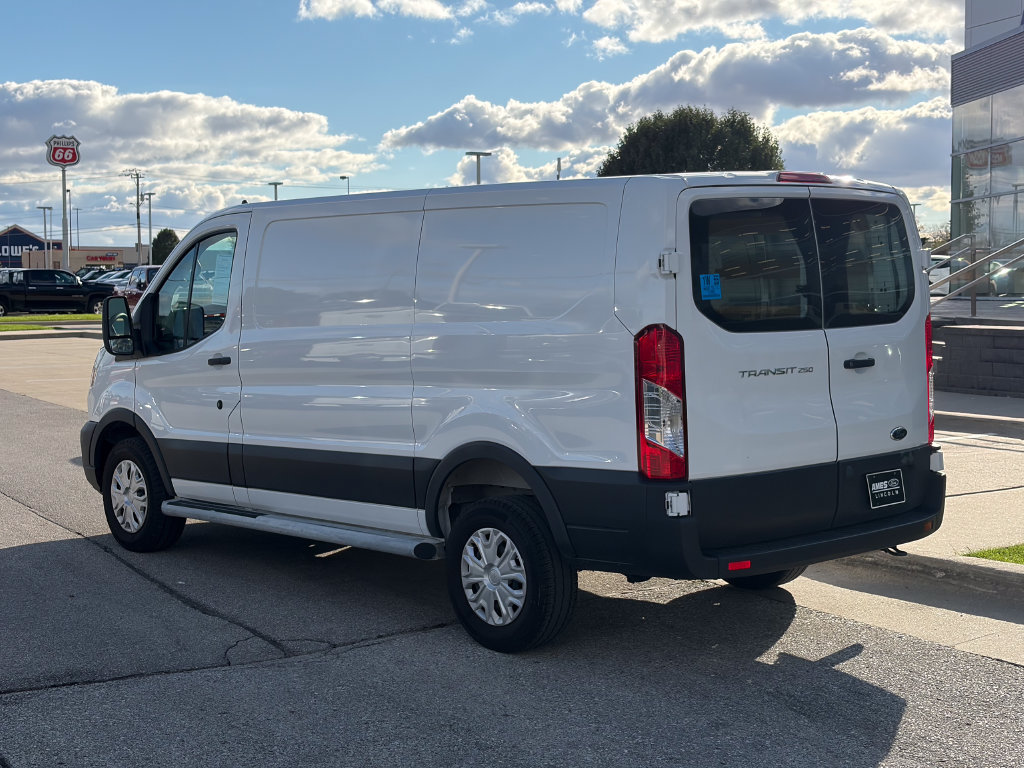 Certified 2025 Ford Transit 250 Low Roof w/ Exterior Upgrade Package RWD image 4
