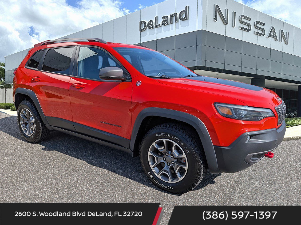 Used 2021 Jeep Cherokee Trailhawk w/ Sun, Sound & Nav Group AWD/4WD image 1