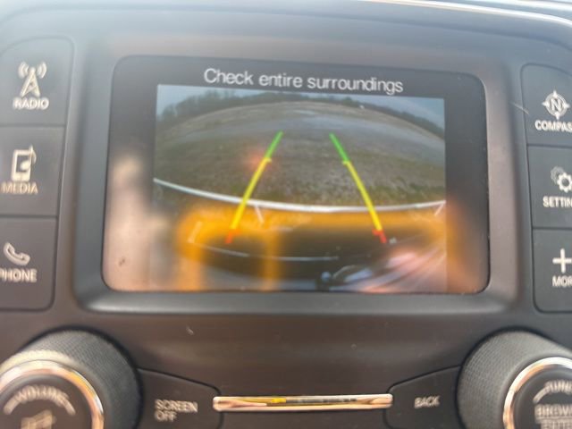 Used 2018 RAM 1500 Classic SLT image 8