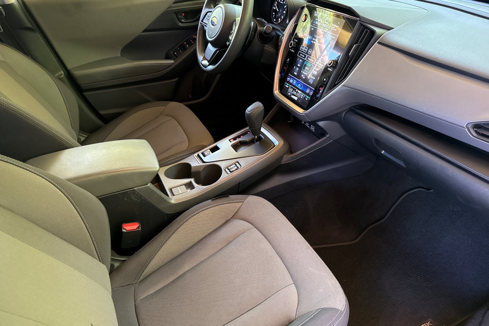 Used 2025 Subaru Crosstrek 2.5i Premium AWD/4WD image 19
