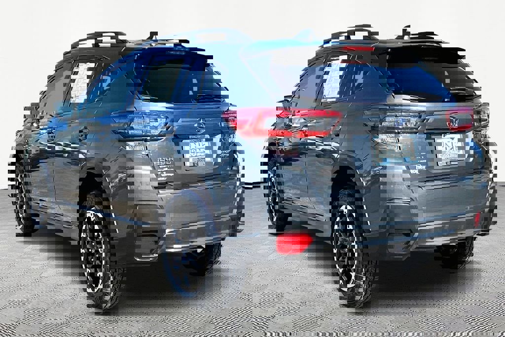 Used 2023 Subaru Crosstrek 2.0i Premium image 13