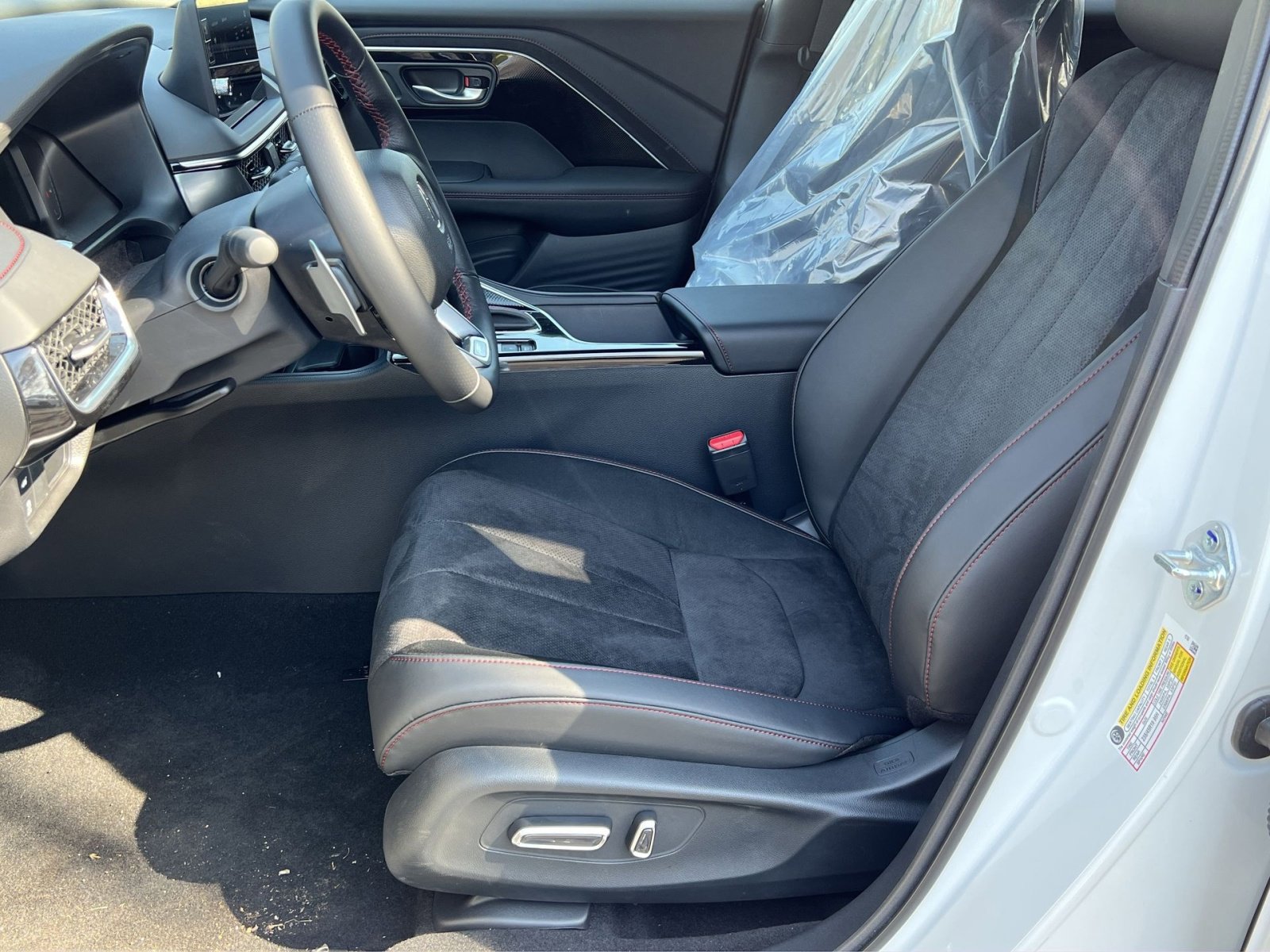 New 2026 Acura ADX A-Spec image 10