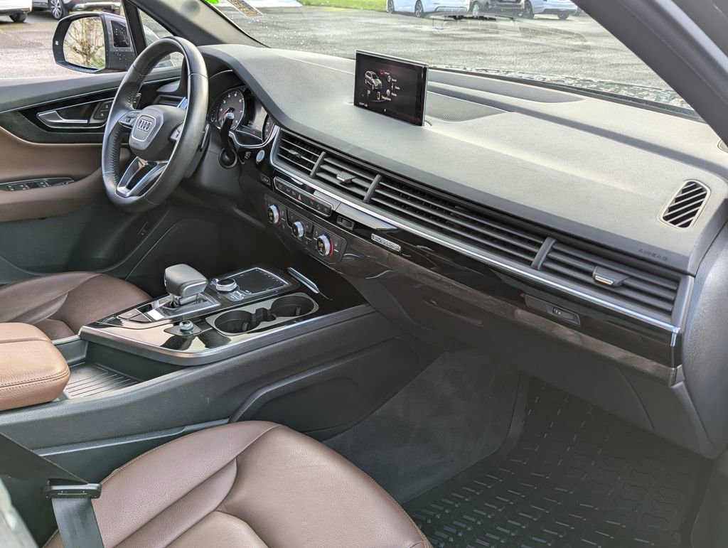 Used 2019 Audi Q7 3.0T Premium w/ Convenience Package image 41