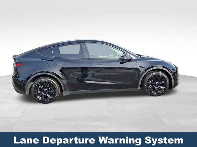 Used 2024 Tesla Model Y Long Range image 9