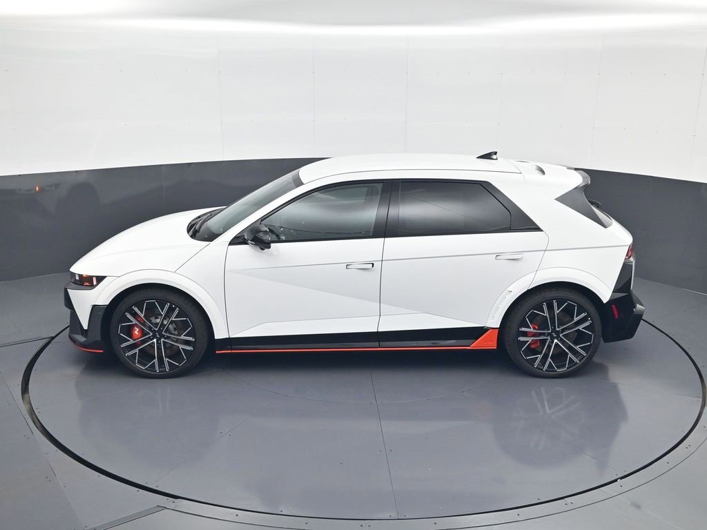 New 2025 Hyundai Ioniq 5 N image 20