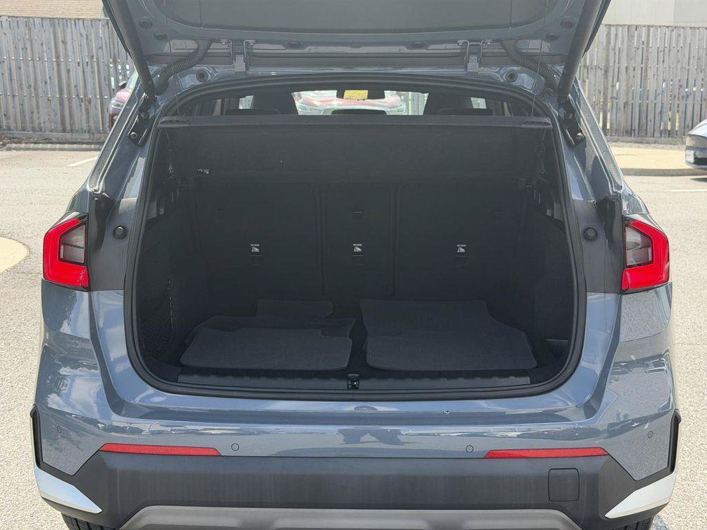 Used 2023 BMW X1 xDrive28i w/ Convenience Package AWD/4WD image 41