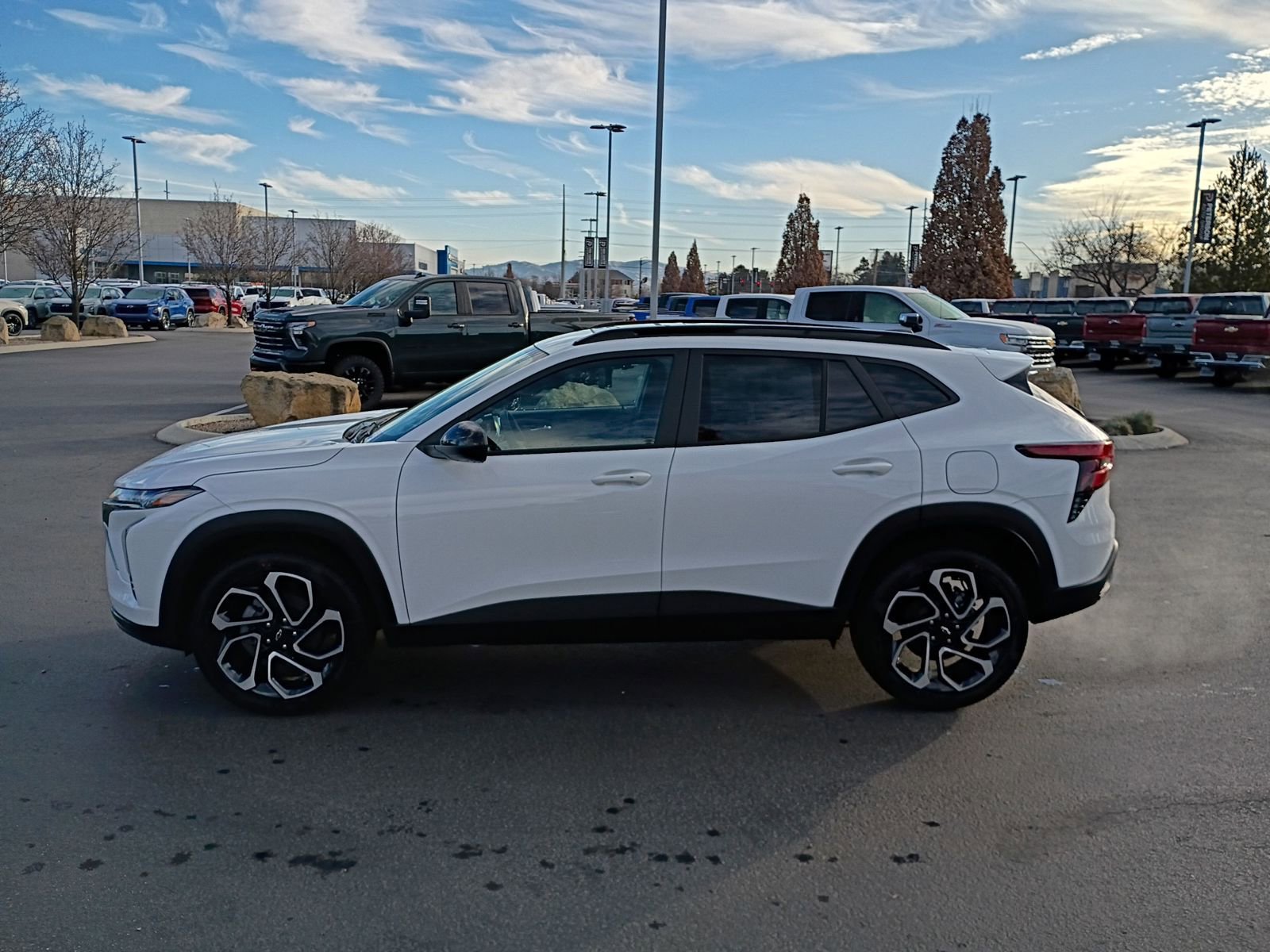 New 2026 Chevrolet Trax RS w/ Sunroof Package image 15