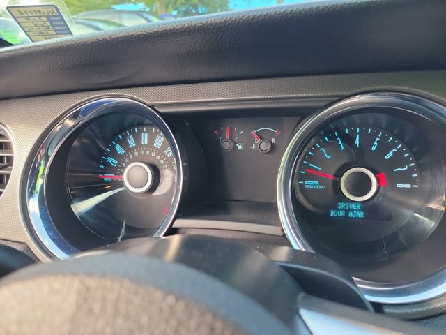 Used 2014 Ford Mustang Coupe w/ Equipment Group 102A RWD image 18