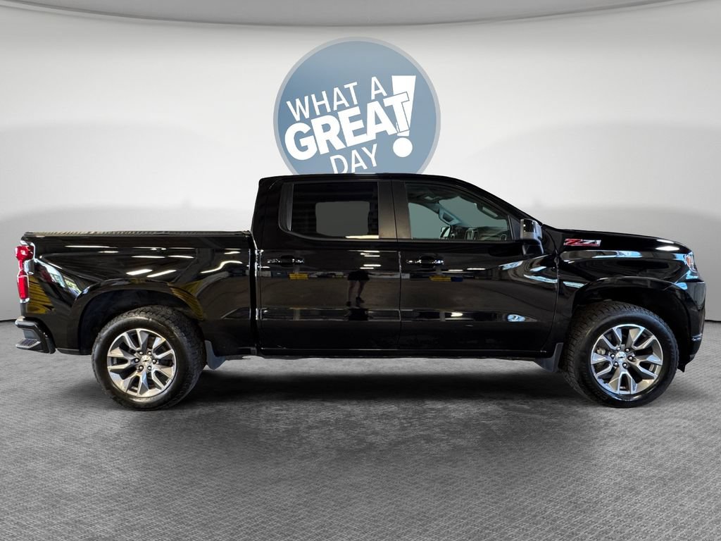 Used 2022 Chevrolet Silverado 1500 RST w/ All Star Edition Plus AWD/4WD image 2