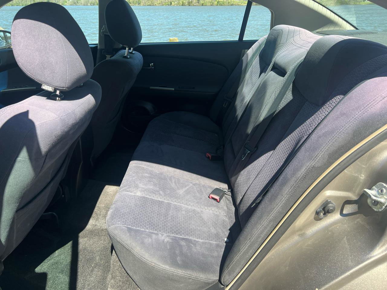 Used 2005 Nissan Altima 2.5 S w/ (S02) Side Airbags Pkg FWD image 12