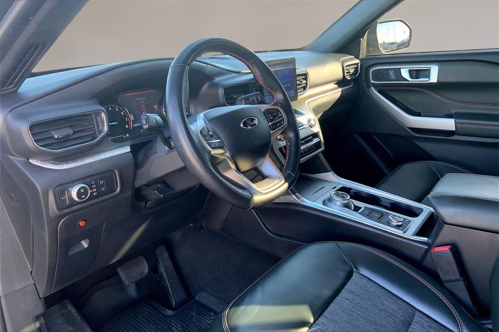 Used 2022 Ford Explorer Timberline image 14