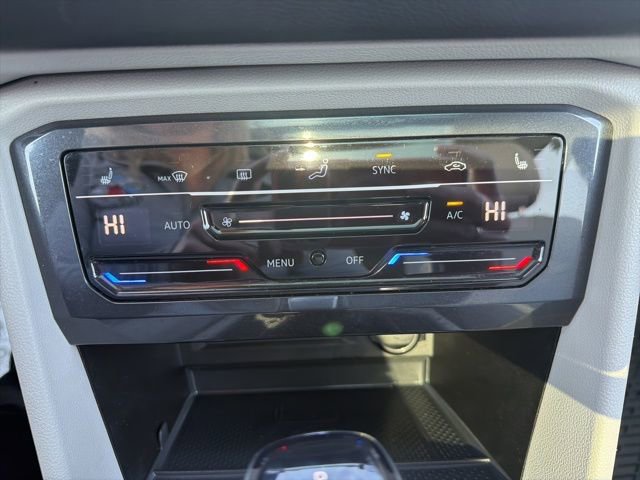 Certified 2023 Volkswagen Tiguan SE w/ Panoramic Sunroof Package image 21