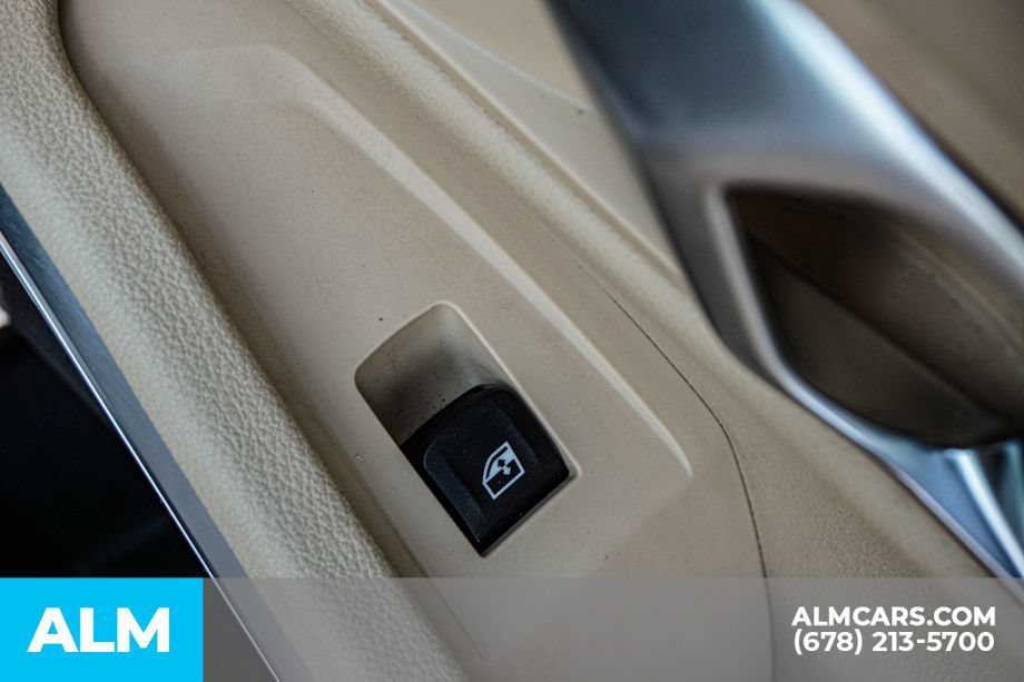 Used 2025 BMW 330i Sedan RWD image 59