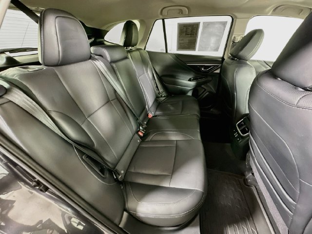 Certified 2025 Subaru Outback Limited AWD/4WD image 31