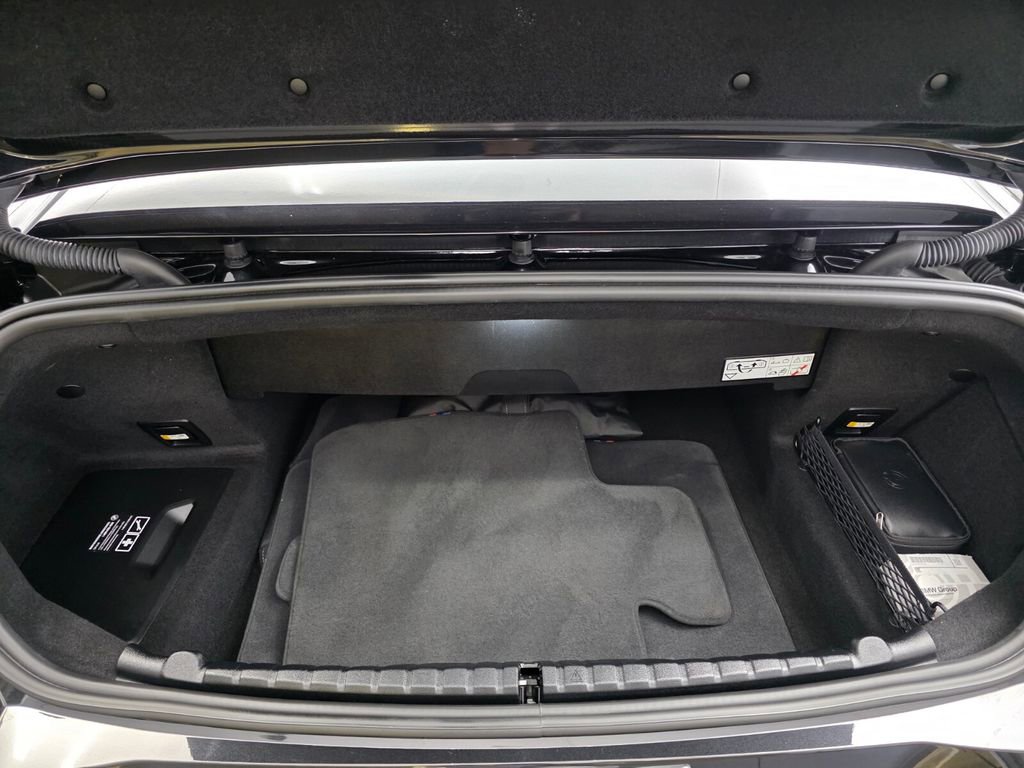 Used 2025 BMW M8 Competition image 15