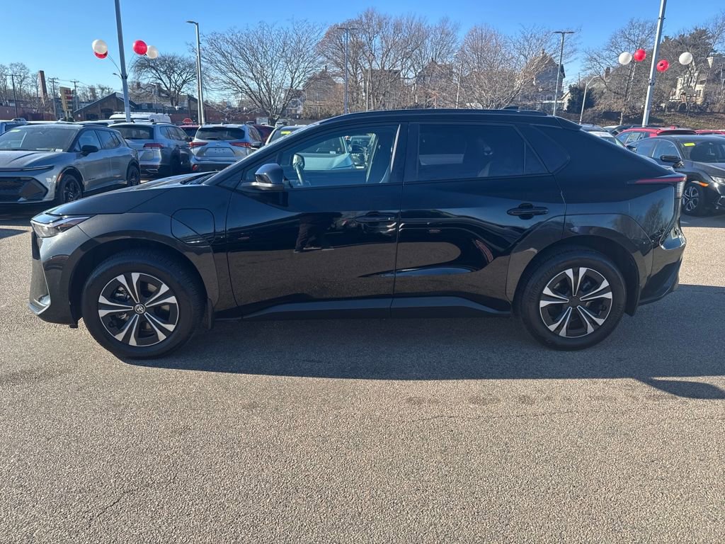 Used 2024 Toyota bZ4X XLE image 4