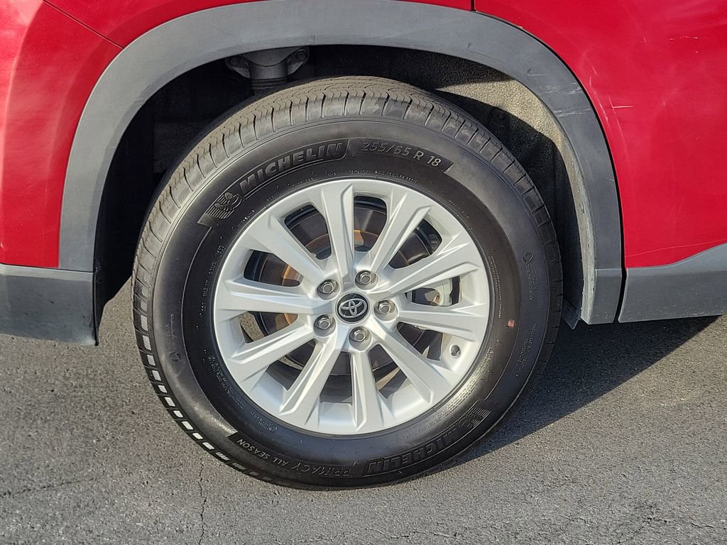 Used 2024 Toyota Grand Highlander XLE image 6