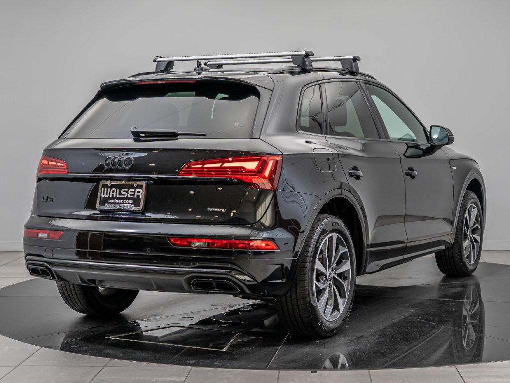 Used 2024 Audi Q5 2.0T Premium w/ Summer of Audi Package AWD/4WD image 10