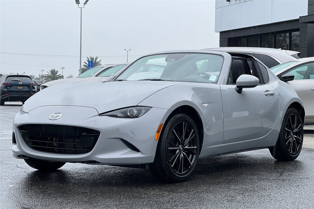 New 2025 MAZDA MX-5 Miata RF Grand Touring image 9