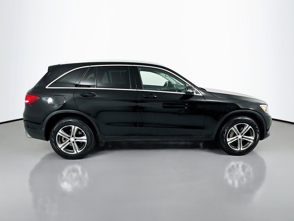 Used 2016 Mercedes-Benz GLC 300 4MATIC image 9
