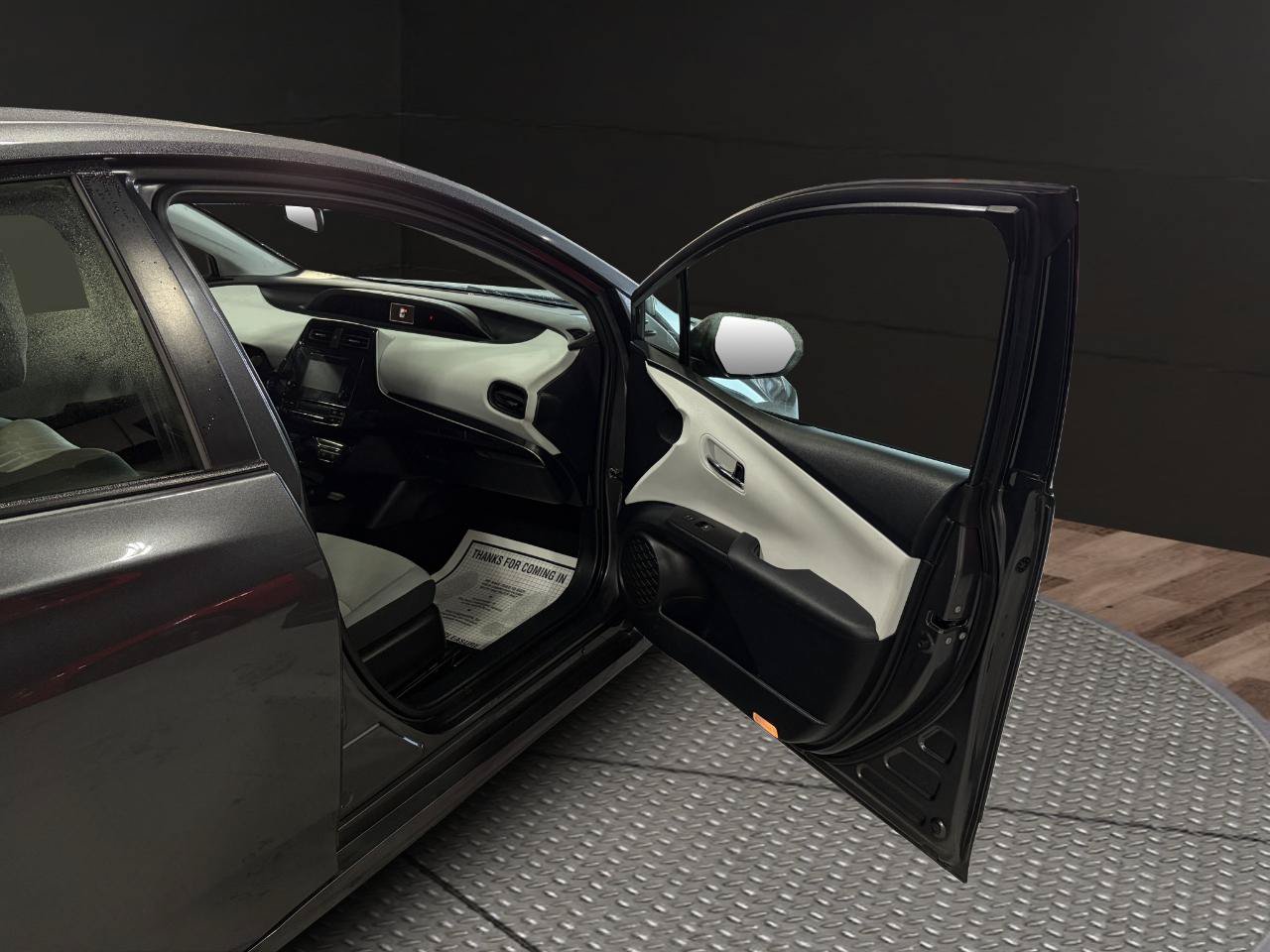 Used 2016 Toyota Prius Two FWD image 19