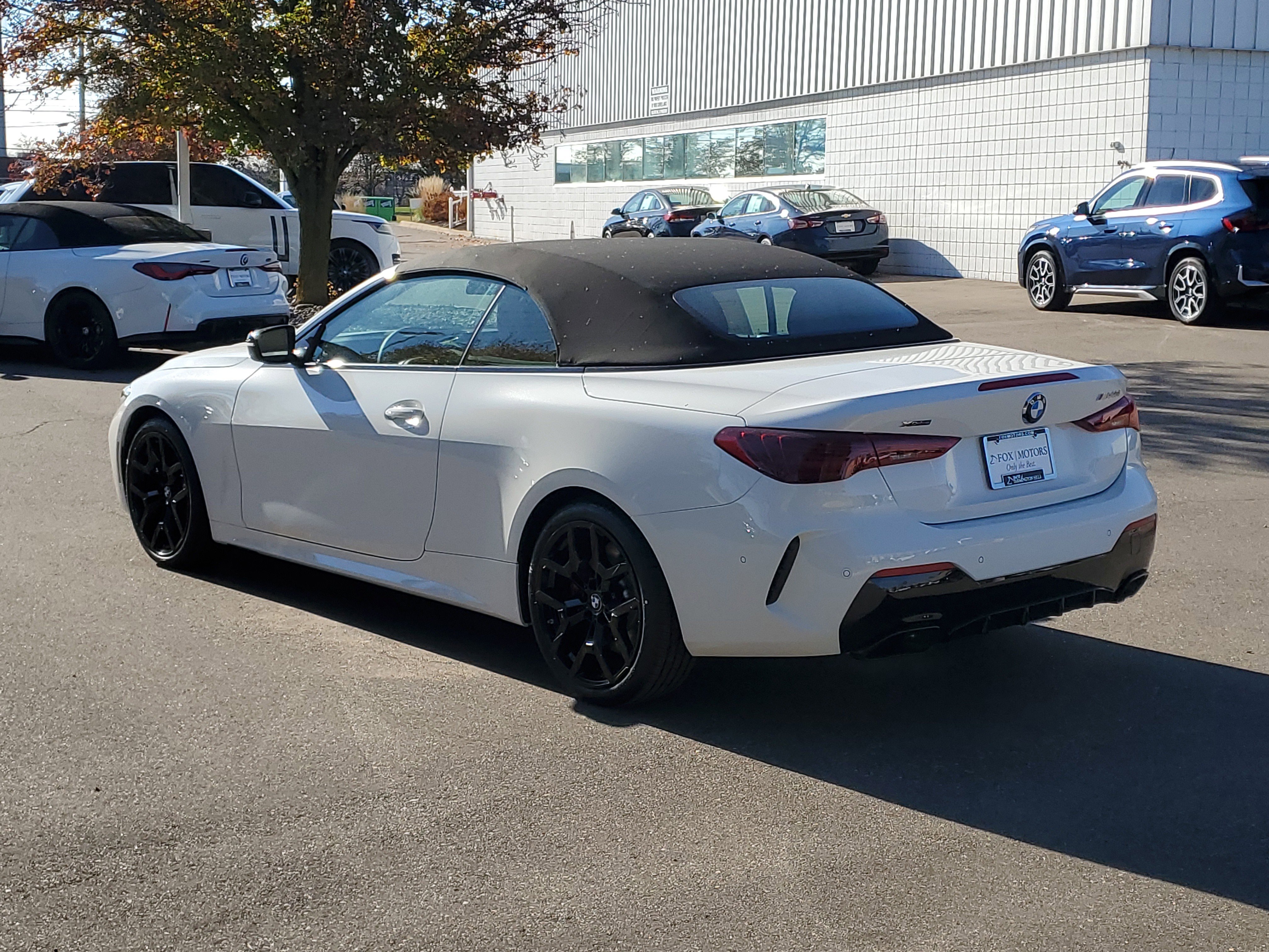 New 2026 BMW 440i xDrive Convertible w/ Premium Package video 2