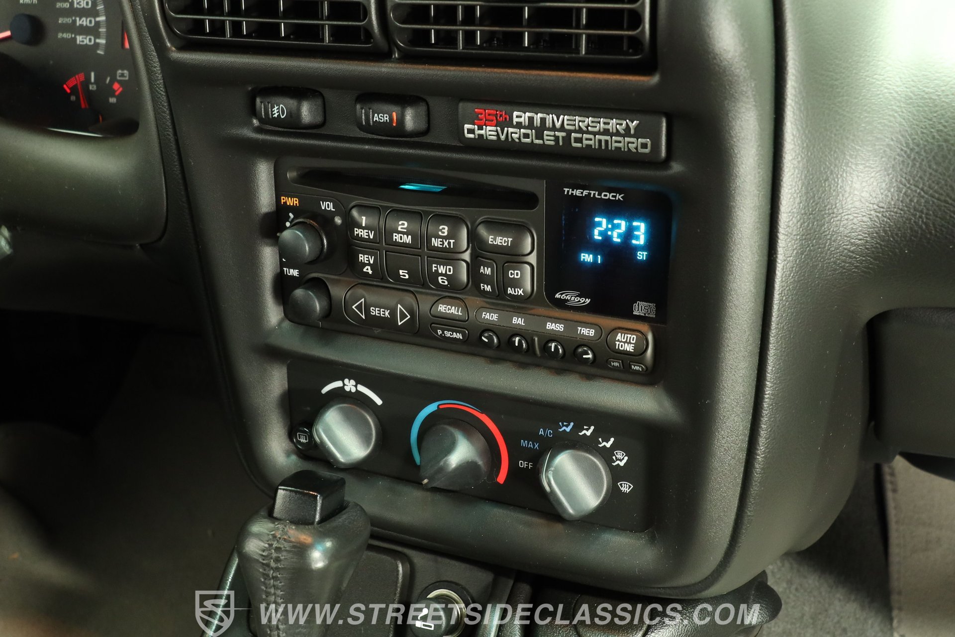 Used 2002 Chevrolet Camaro Z28 RWD image 39