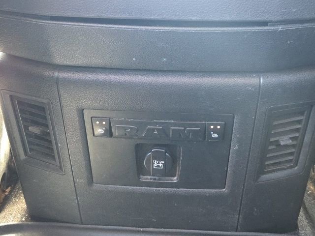 Used 2017 RAM 1500 Laramie w/ Convenience Group image 17